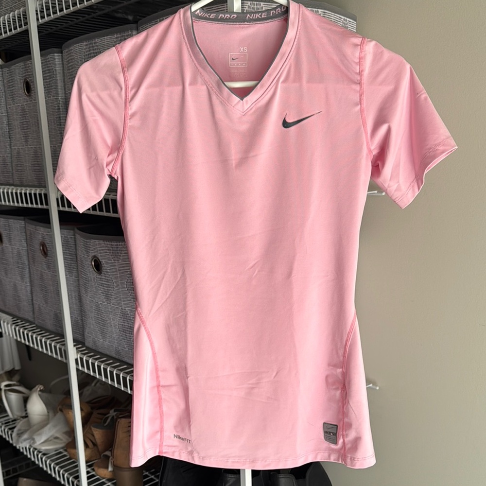 Nike Women's Pink Short Sleeve Tee